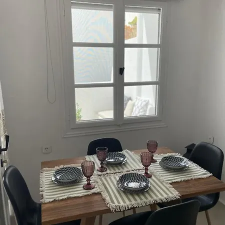 Apartment Konstantza's Elegant Naxos City