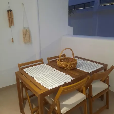 Διαμέρισμα Konstantza's Elegant Naxos City