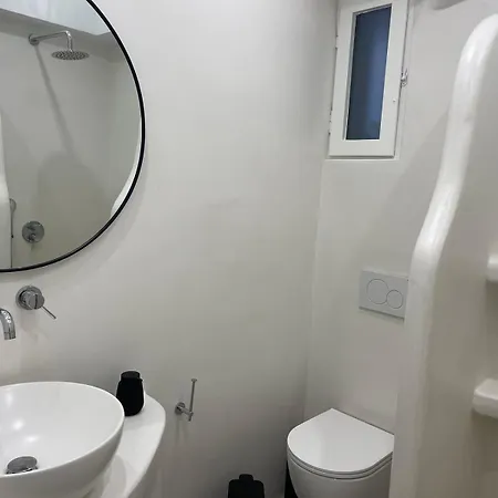 Konstantza's Elegant Апартаменты *