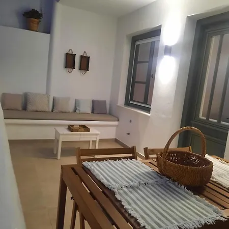 Konstantza's Elegant