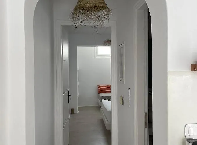 Konstantza's Elegant Naxos City