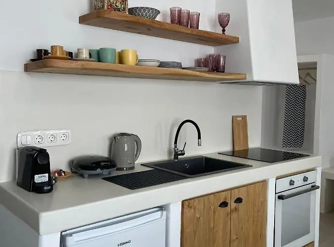 Apartment Konstantza's Elegant Naxos City