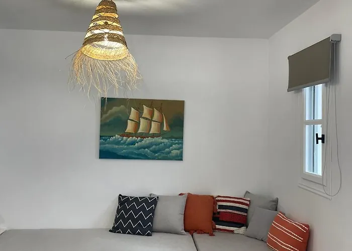 Konstantza's Elegant