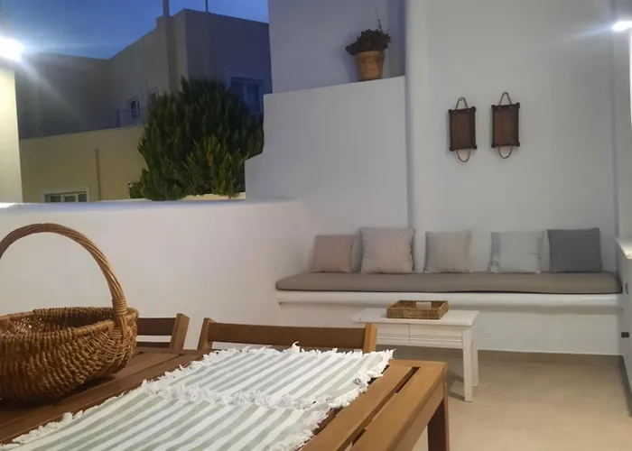 Konstantza's Elegant Apartment *